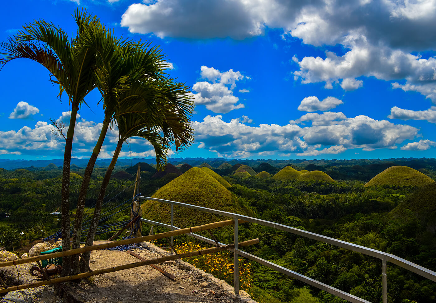 MyBestPlace - The Chocolate Hills, an Extraordinary Landscape of the Island  of Bohol